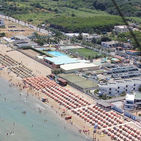Residence Village Lido Del Gargano 罗迪-加尔加尼科 外观 照片