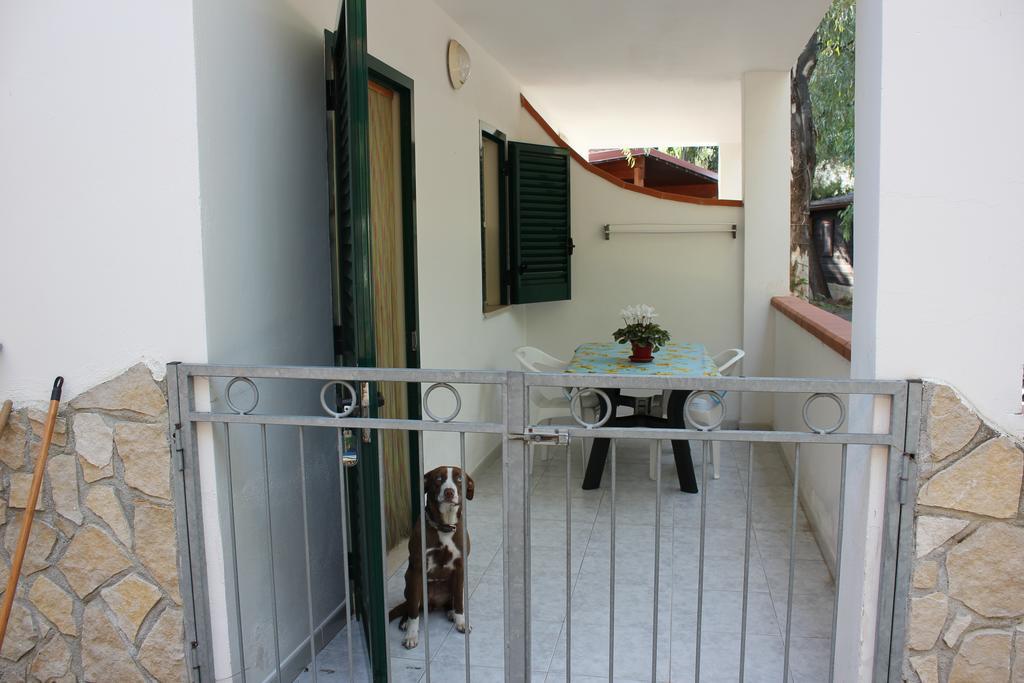 Residence Village Lido Del Gargano 罗迪-加尔加尼科 客房 照片