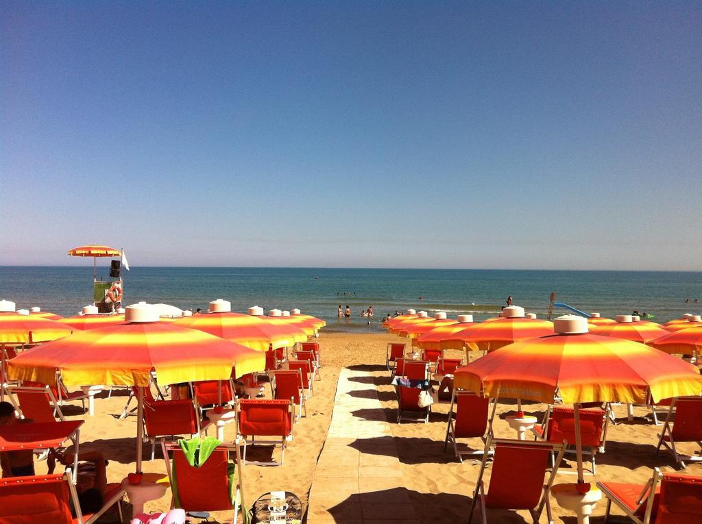 Residence Village Lido Del Gargano 罗迪-加尔加尼科 外观 照片